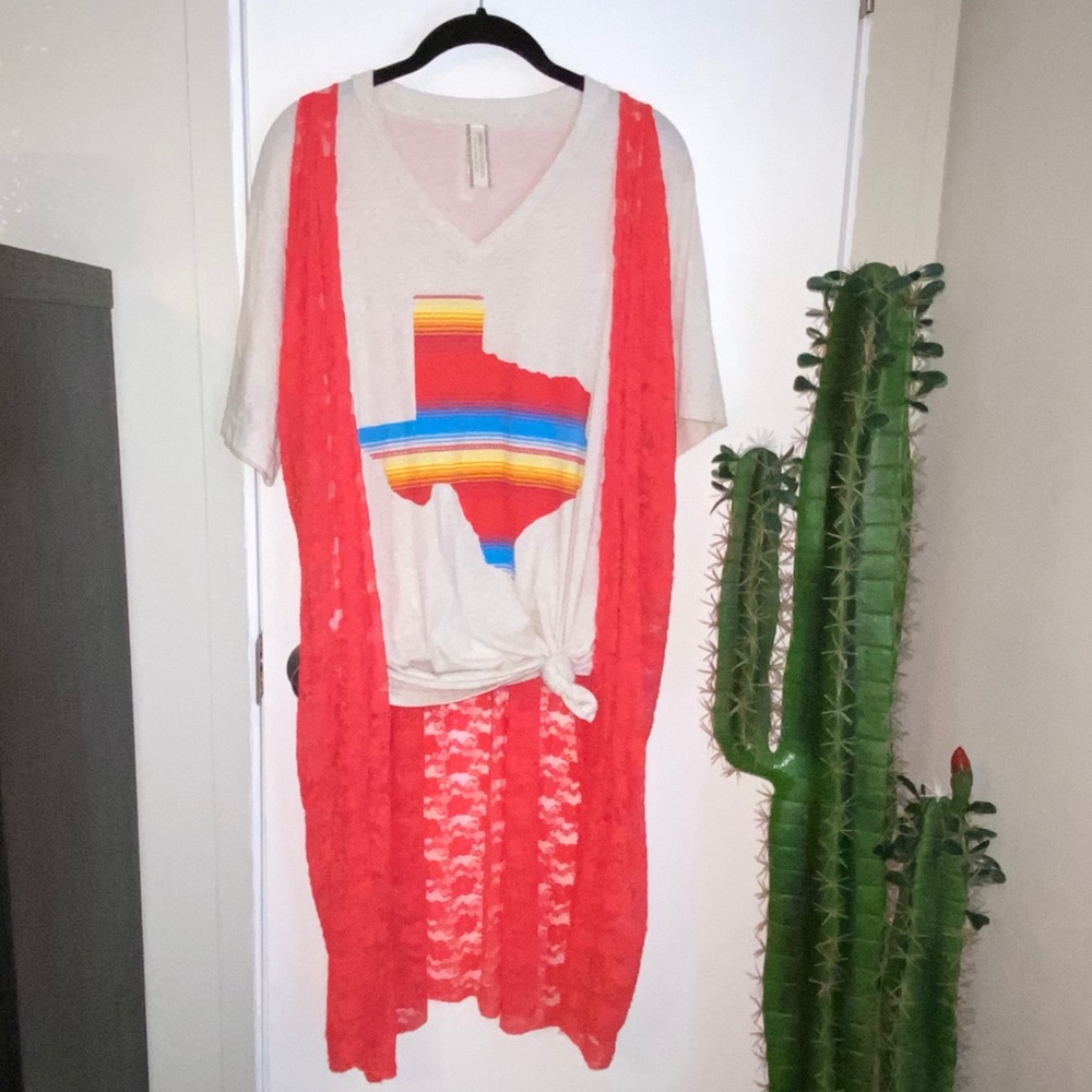 Sleeveless Red Lace Duster ❤️